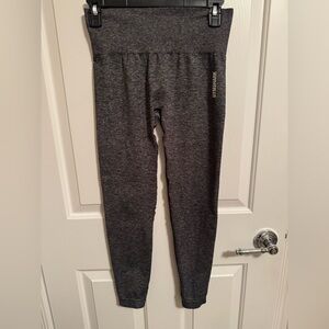 Gymshark Women’s Gray Charcoal Seamless Leggings